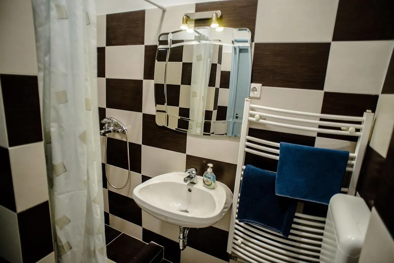 شقة بودابست Central New Home With 3 Bedrooms, A/C And Balcony المجر